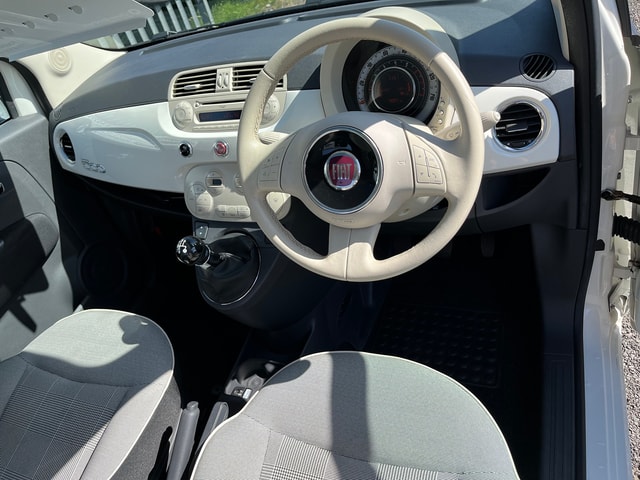 FIAT 500 1.2i Lounge S/S (2015) - Picture 10