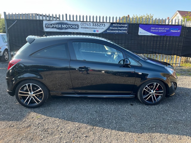 VAUXHALL Corsa BLACK EDITION 1.4 Turbo 16v 120PS S/S (2014) - Picture 3