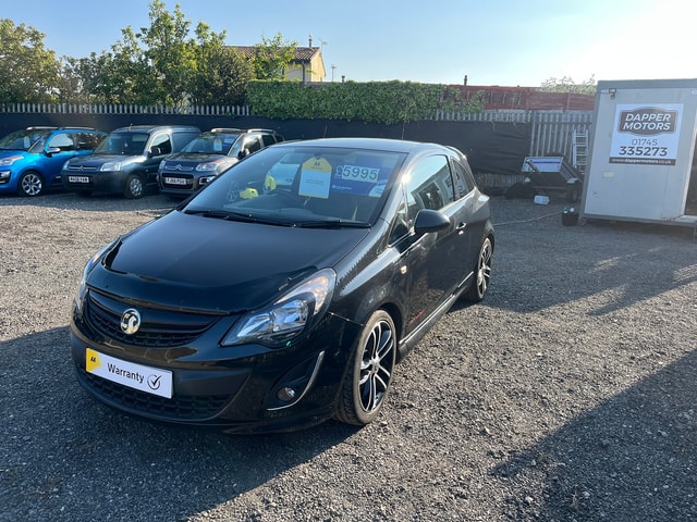 VAUXHALL Corsa BLACK EDITION 1.4 Turbo 16v 120PS S/S (2014) - Picture 9